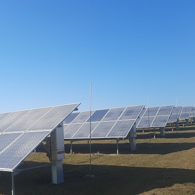 Půl miliardy na fotovoltaiku pro naše klienty